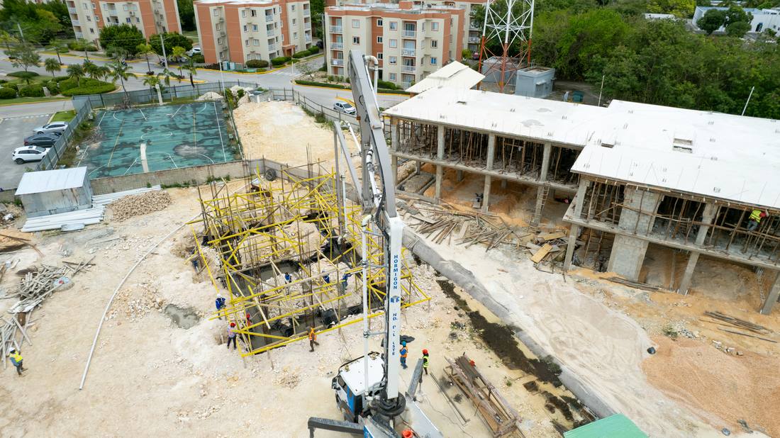 Centro Comercial Serena Plaza en Punta Cana — Constructora Grade